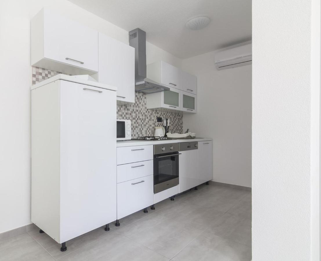 New Family 2 Bedroom Apartment Воднян Екстер'єр фото