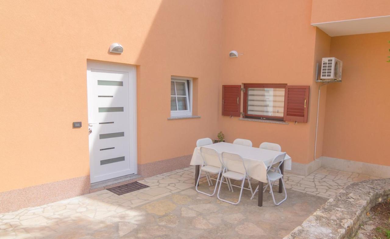 New Family 2 Bedroom Apartment Воднян Екстер'єр фото